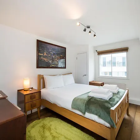 Views For Days - Fitzrovia - By Frankie Says Apartment London Exterior photo